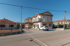 Гостиница Apartments Ivana-Gustirna  Gustirna